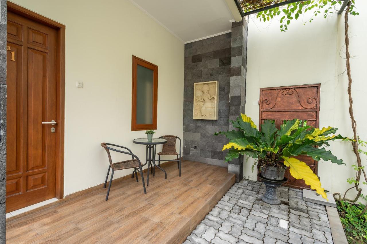 Oyo 2347 Griya Patran Hotell Ngabean Exteriör bild