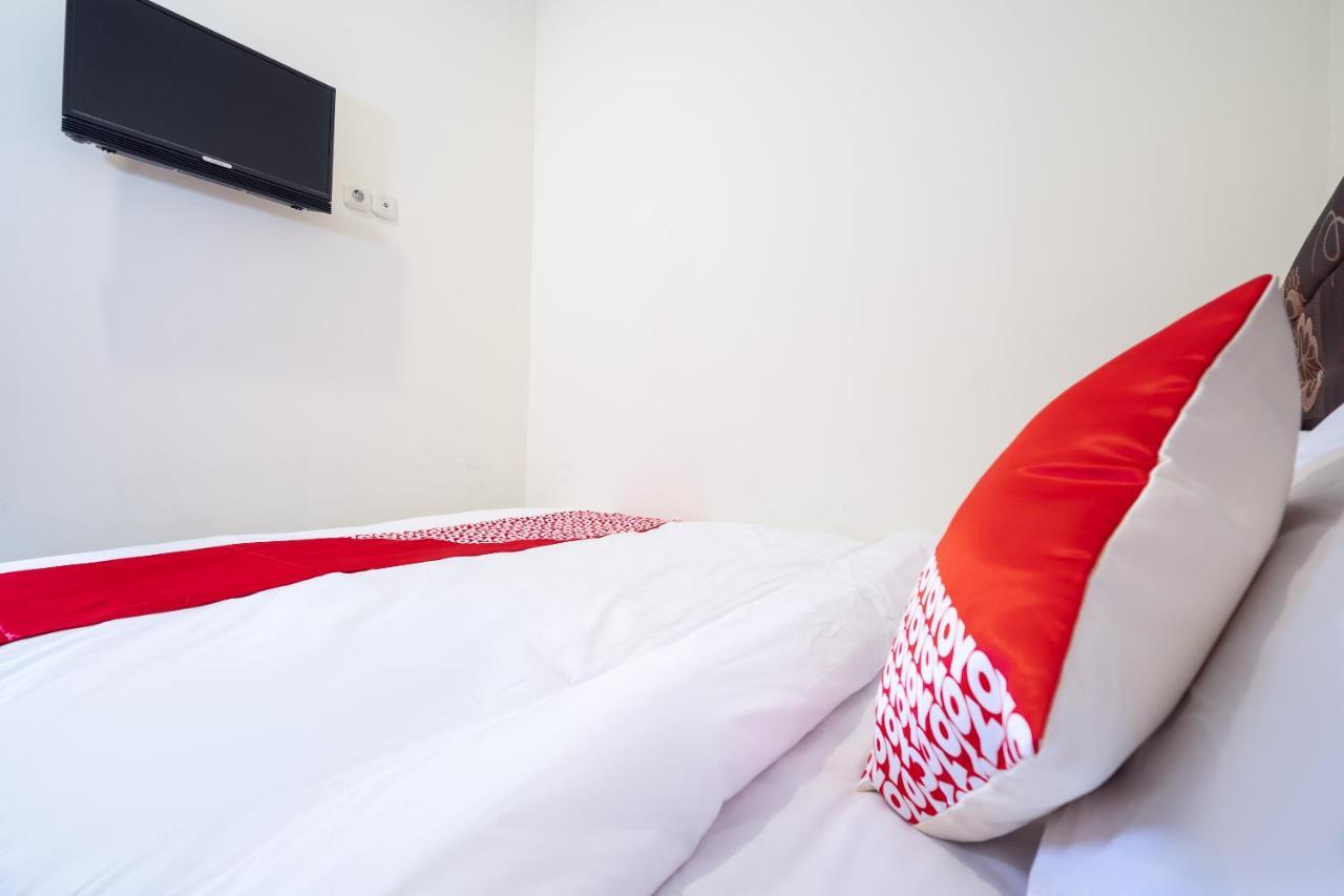 Oyo 2347 Griya Patran Hotell Ngabean Exteriör bild