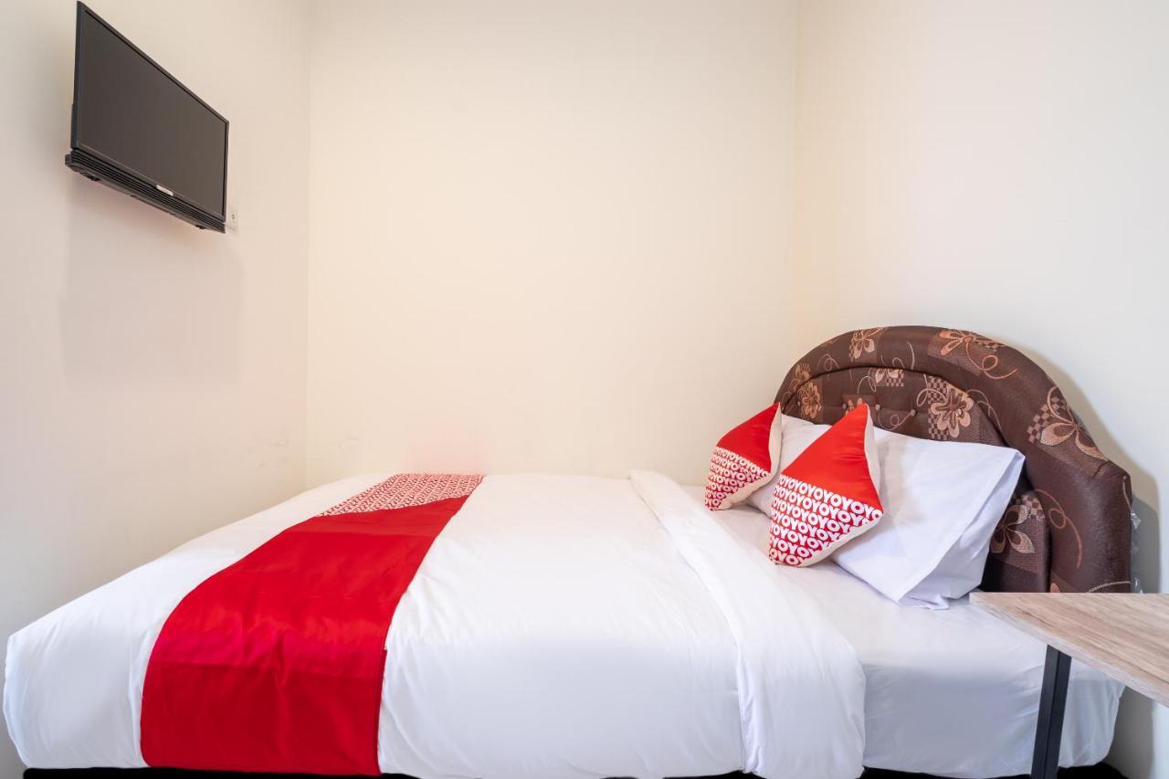 Oyo 2347 Griya Patran Hotell Ngabean Exteriör bild