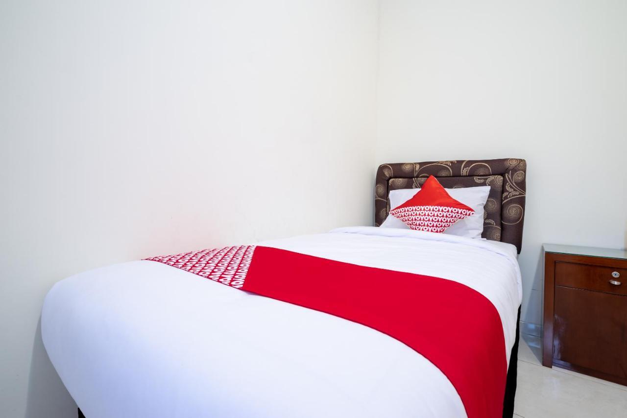 Oyo 2347 Griya Patran Hotell Ngabean Exteriör bild